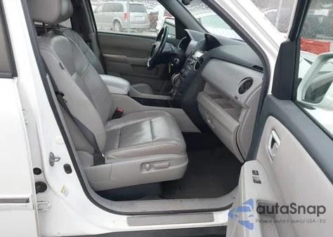 2012 Honda Pilot Touring z USA, uszkodzony, nr VIN 5FNYF3H99CB007637